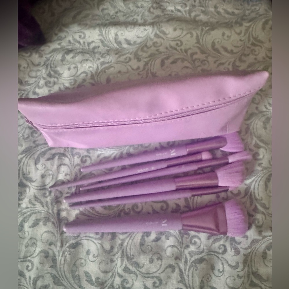 Morphe 6 Piece Ultra Lavender Face & Eye Brush Set